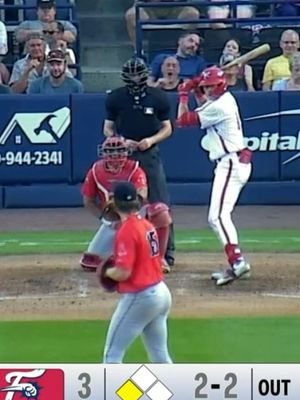 Image post by @fightins on Instagram