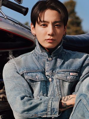 Image post by @ellemenhk on Instagram