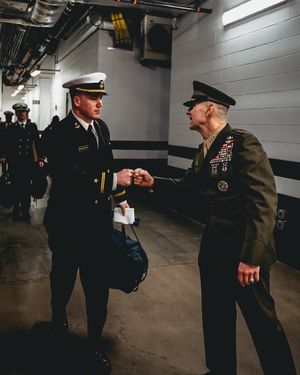 Image post by @navyfb on Instagram