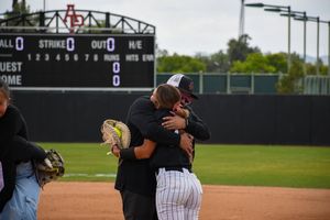 Image post by @apusoftball on Instagram
