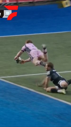 Video post by @FloRugby on Facebook