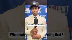 Video post by @bleacherreport on YouTube