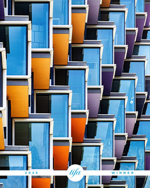 Image post by @tokyofotoawards on Instagram