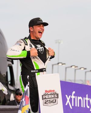 Image post by @iowaspeedway on Instagram