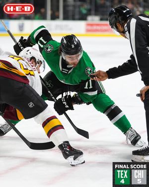 Image post by @txstarshockey on Instagram