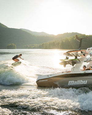 Image post by @malibuboats on Instagram