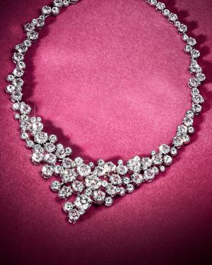 Image post by @swarovski on Instagram
