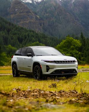 Image post by @jeep on Instagram