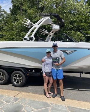 Image post by @charlotteskiboats on Facebook