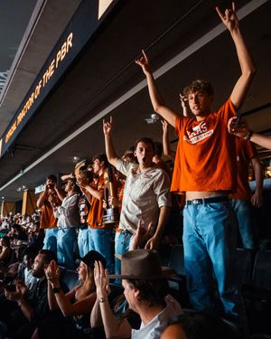 Image post by @texaslonghorns on Instagram