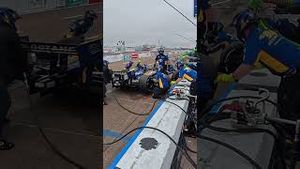 Video post by @luissantanaphoto on YouTube