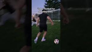 Video post by @ronnyfooty19 on YouTube