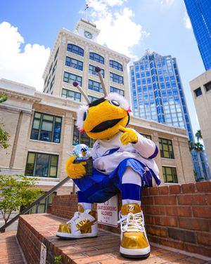 Image post by @thunderbugtbl on Instagram