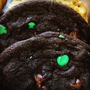 Image post by @insomniacookies on Instagram