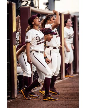 Image post by @hanakaufmansports on Instagram