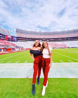Image post by @uapanhellenic on Instagram