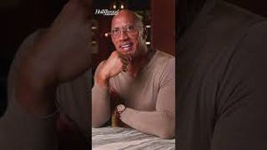 Video post by @hollywoodreporter on YouTube