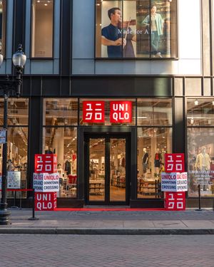Image post by @uniqlousa on Instagram