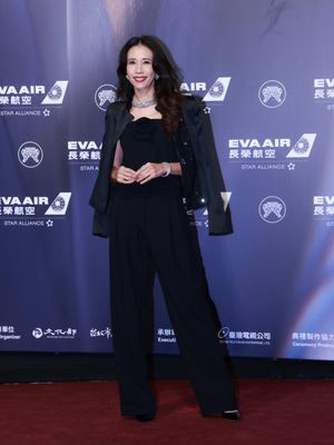 Image post by @voguetaiwan on Instagram