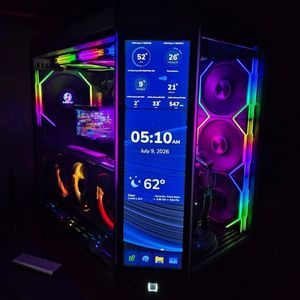 Image post by @microcenter on Instagram