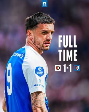 Image post by @azalkmaar on Instagram