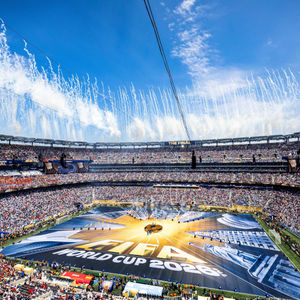 Image post by @metlifestadium on Instagram