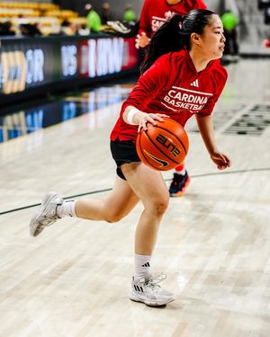Image post by @uiw_womenshoops on Instagram