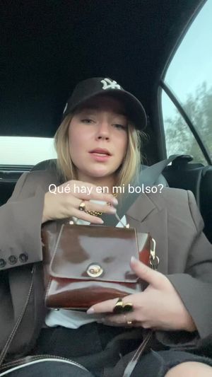 Video post by @carlotagrandeb on TikTok
