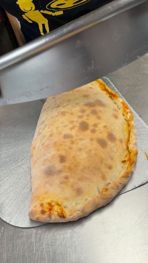 Video post by @burattinopizza on Instagram