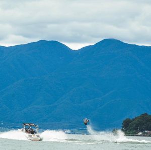 Image post by @malibuboats on Instagram