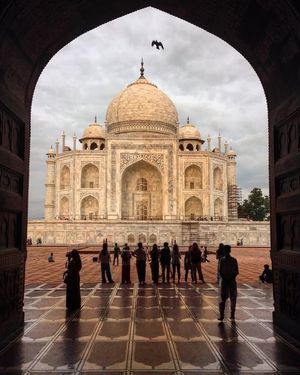 Image post by @putneystudenttravel on Facebook