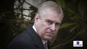 Video post by @abcnewslive on TikTok