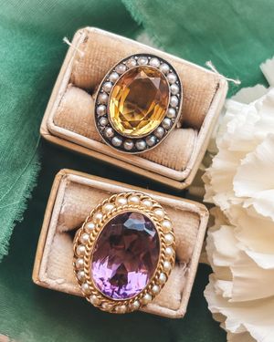 Image post by @maejeanvintage on Instagram