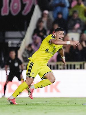 Image post by @nashvillesc on Instagram