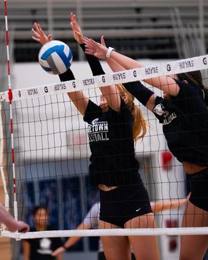 Image post by @hoyavolleyball on Instagram