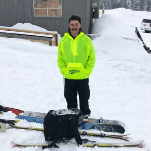 Image post by @j_skis on Instagram