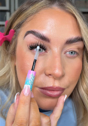 Video post by @beckymorganmakeup on TikTok