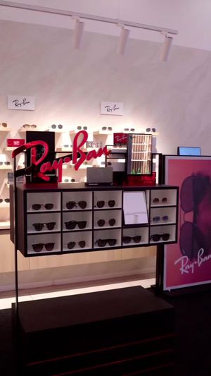 Video post by @lensa.ro on TikTok