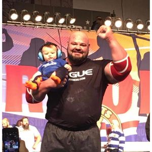 Image post by @shawstrength on Instagram
