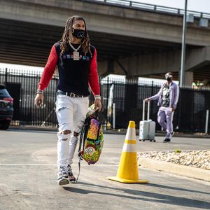 Image post by @strap_ent on Instagram