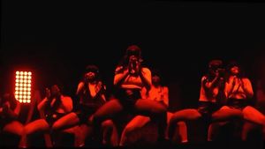 Image post by @lzdivas on Instagram