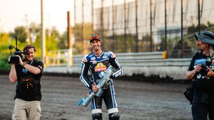 Image post by @americanflattrack on Instagram