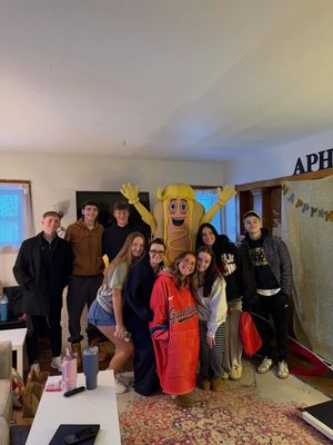 Image post by @clehotdogs on Instagram