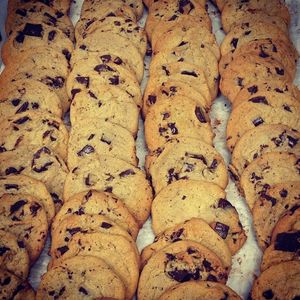 Image post by @insomniacookies on Instagram