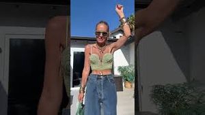 Video post by @shop.with.caroline on YouTube