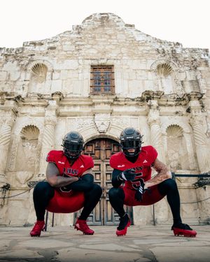 Image post by @uiw_football on Instagram