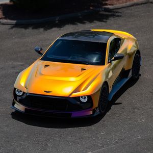 Image post by @astonmartin on Twitter