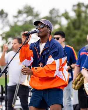 Image post by @tchouopen on Instagram