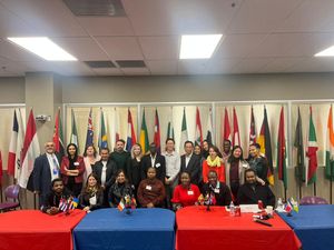 Image post by @CronkiteGlobal on Twitter