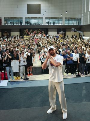 Video post by @stephencurry30 on TikTok